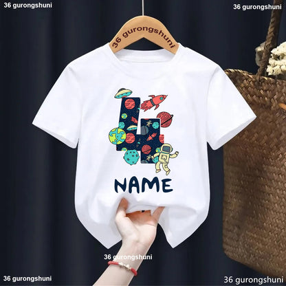 Camiseta de Aniversário para Meninos - Personalizada com Tema Astronauta