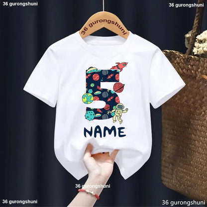 Camiseta de Aniversário para Meninos - Personalizada com Tema Astronauta