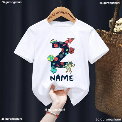 Camiseta de Aniversário para Meninos - Personalizada com Tema Astronauta